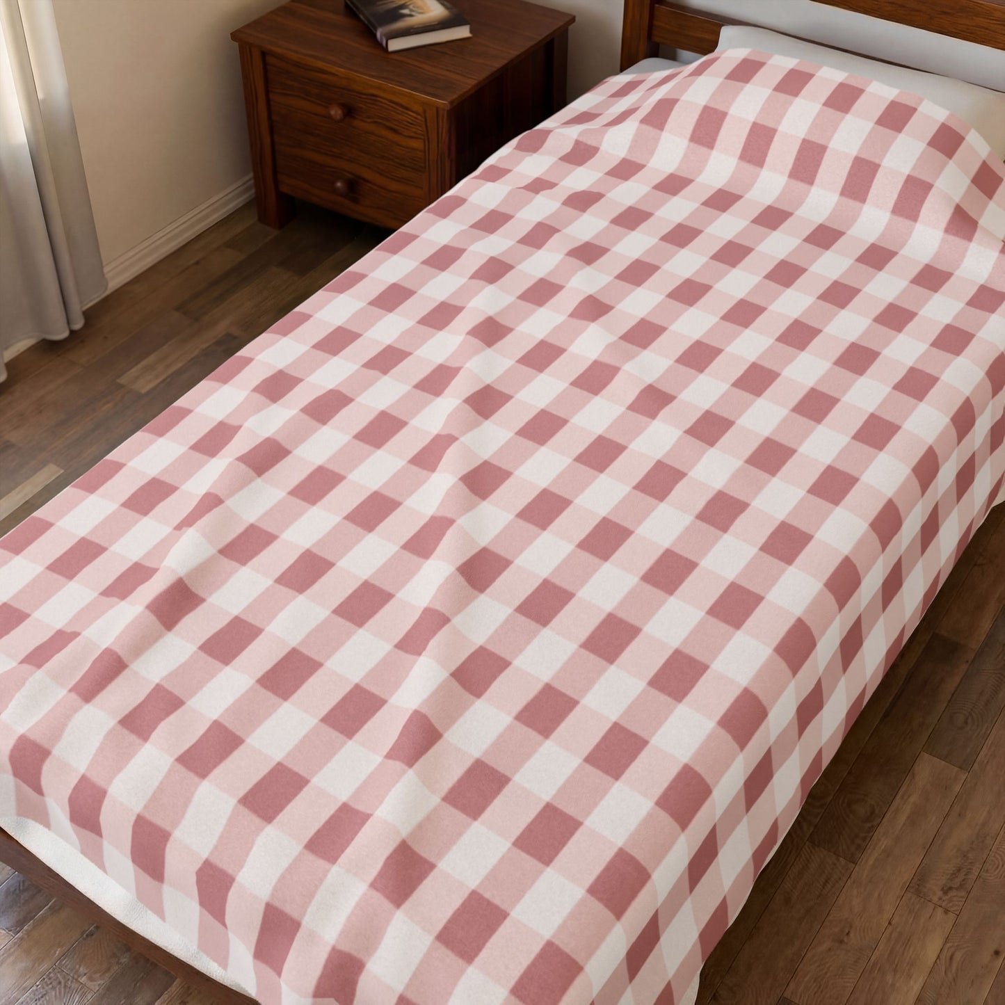 Pink Gingham Velveteen Plush Blanket – Cozy Farmhouse Throw