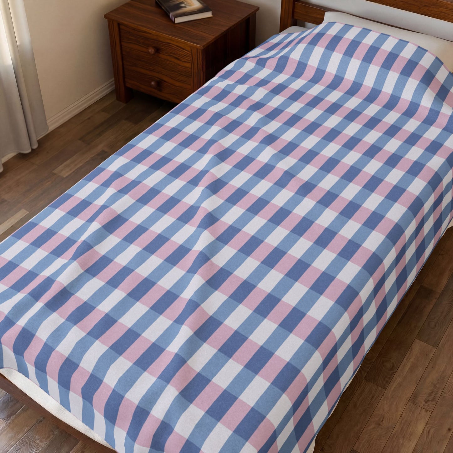 Plaid Velveteen Plush Blanket — Soft Pink & Blue Check Throw